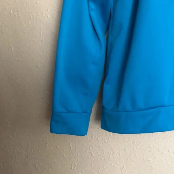The North Face Hoodie (men’s) - Picture 4 of 12